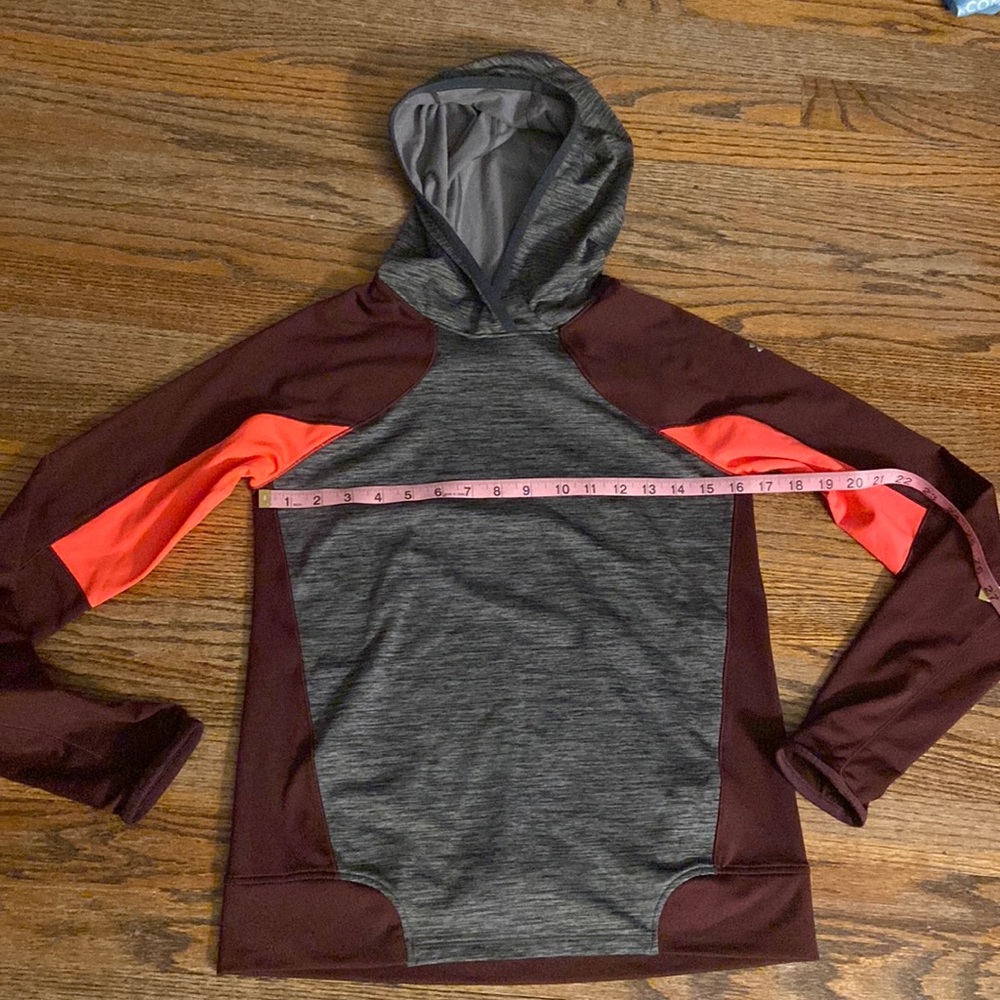 🤩Clearance 📣 Under armour Sweater